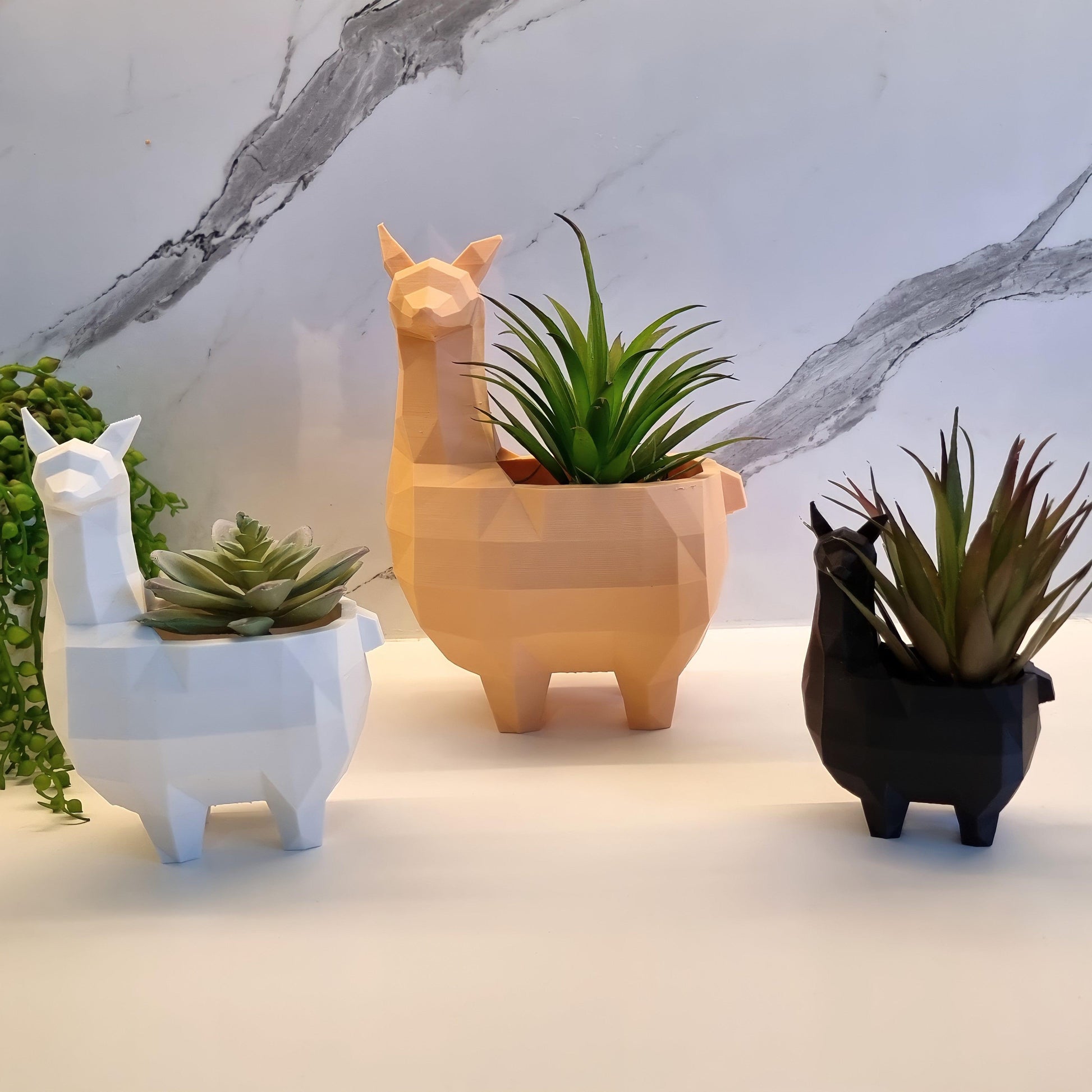 Llama Planter - Printibly